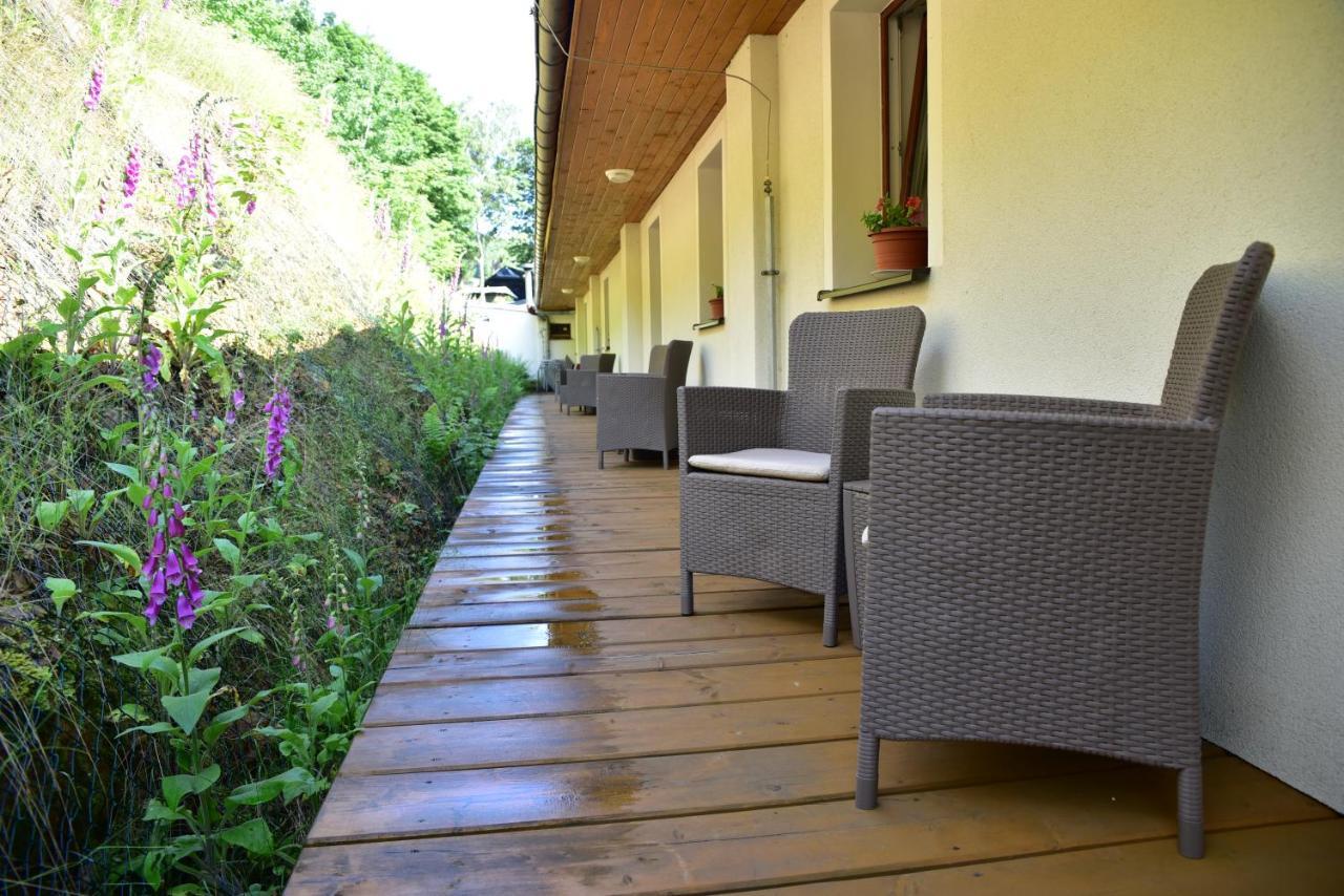 Pension U Krbu Mikulov v Krusnych Horach Esterno foto