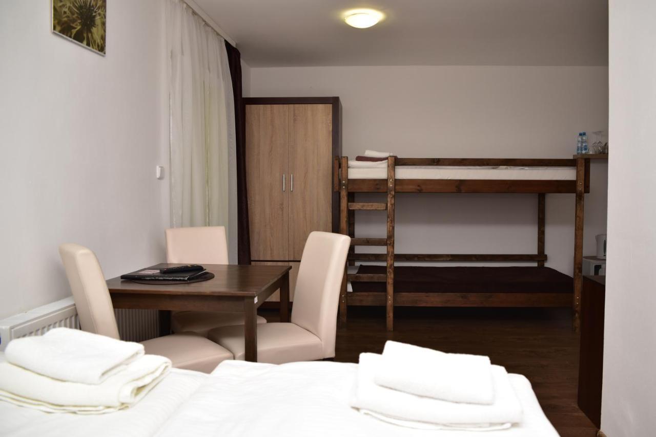 Pension U Krbu Mikulov v Krusnych Horach Esterno foto