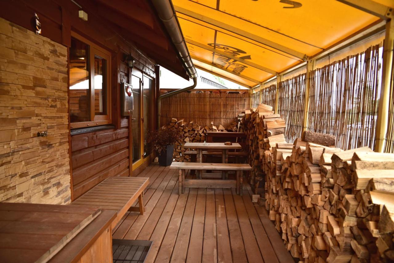 Pension U Krbu Mikulov v Krusnych Horach Esterno foto